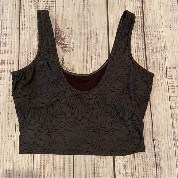 Fabletics Gray Prisha Jacquard Midi Top & Capri. - Picture 12 of 15
